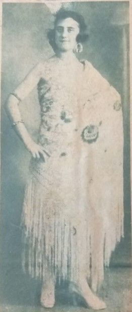 Rosario Núñez a los doce años de edad (Antena, 11-7-1936. Archivo Andalucita).