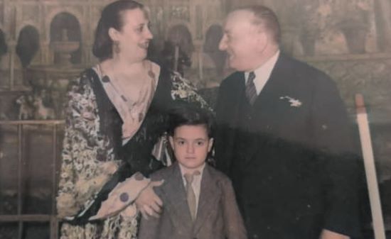Rosario Núñez con su hijo en el Rincón Familiar Andaluz de Buenos Aires (Archivo Andalucita). 