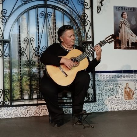 María José Domínguez en la Peña Torres Macarena de Sevilla.