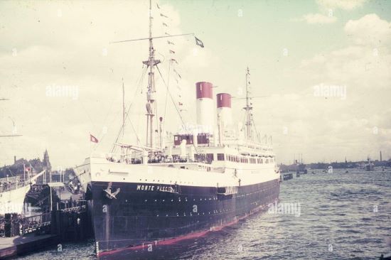 El transatlántico Monte Pascoal.
