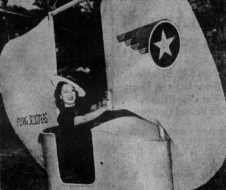 Anita Sevilla en el parque de atracciones de Jefferson Beach (The Detroit Free Press, 2-7-1941). 