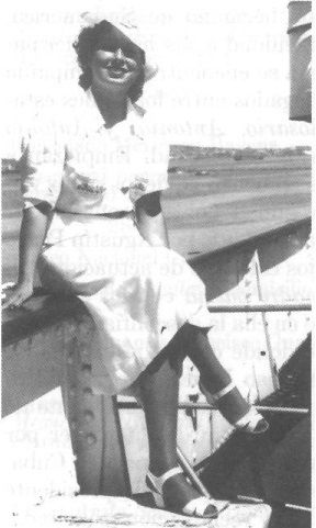 Anita Sevilla a bordo del Monte Rosa (López Mohiño). 