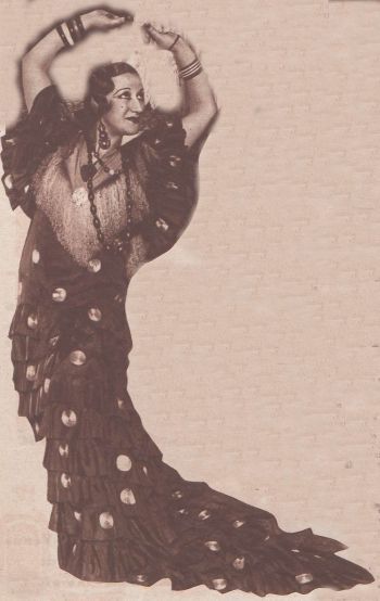 Lola Cabello (Crónica, 3-5-1936).