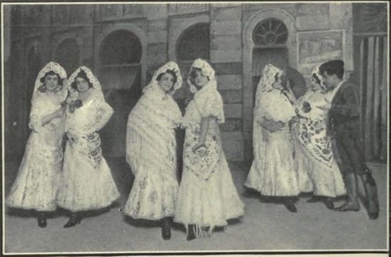 Las bailaoras españolas y el maestro Realito (The Theatre, junio de 1912). 