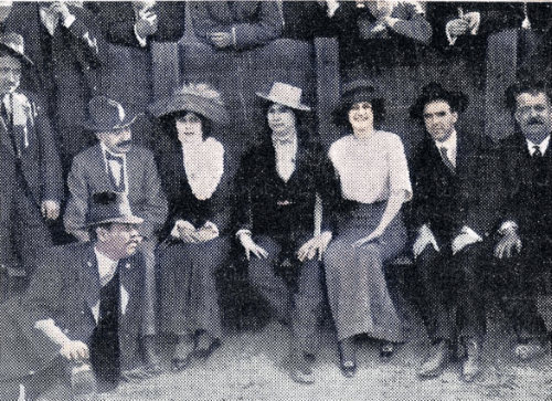 La Salerito y su cuadrilla (La Hoja de Parra, 23-3-1912, p. 9).