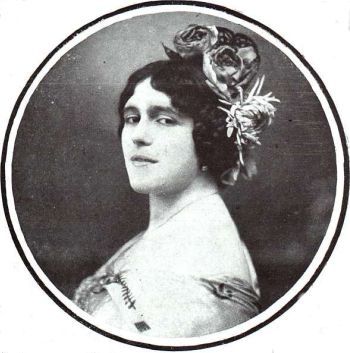 Esperanza Alonso, la Maravilla (Caras y Caretas, 26-5-1914, p. 63).