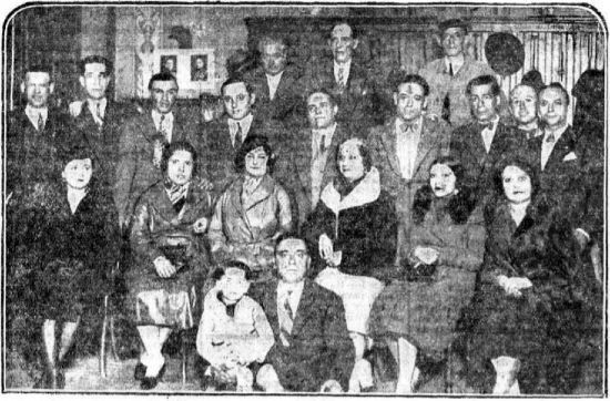 Fancisco Molina, Julia Moya, Niña de Écija, Luz Sanz, Inés García, Niña de la Huerta, Consuelo Carrasco, Hilario Flores, Luis Zapater, Julio Alonso, Niño de Madrid, maestro Cristóbal, el Americano, Luis Yance, Fernando Alejos, Alberto Enríquez, Manuel Cumbreras, Aquilino Calvo, Pedro Galán, Ramironte y Luis Yance (Heraldo de Madrid, 11-4-1933).